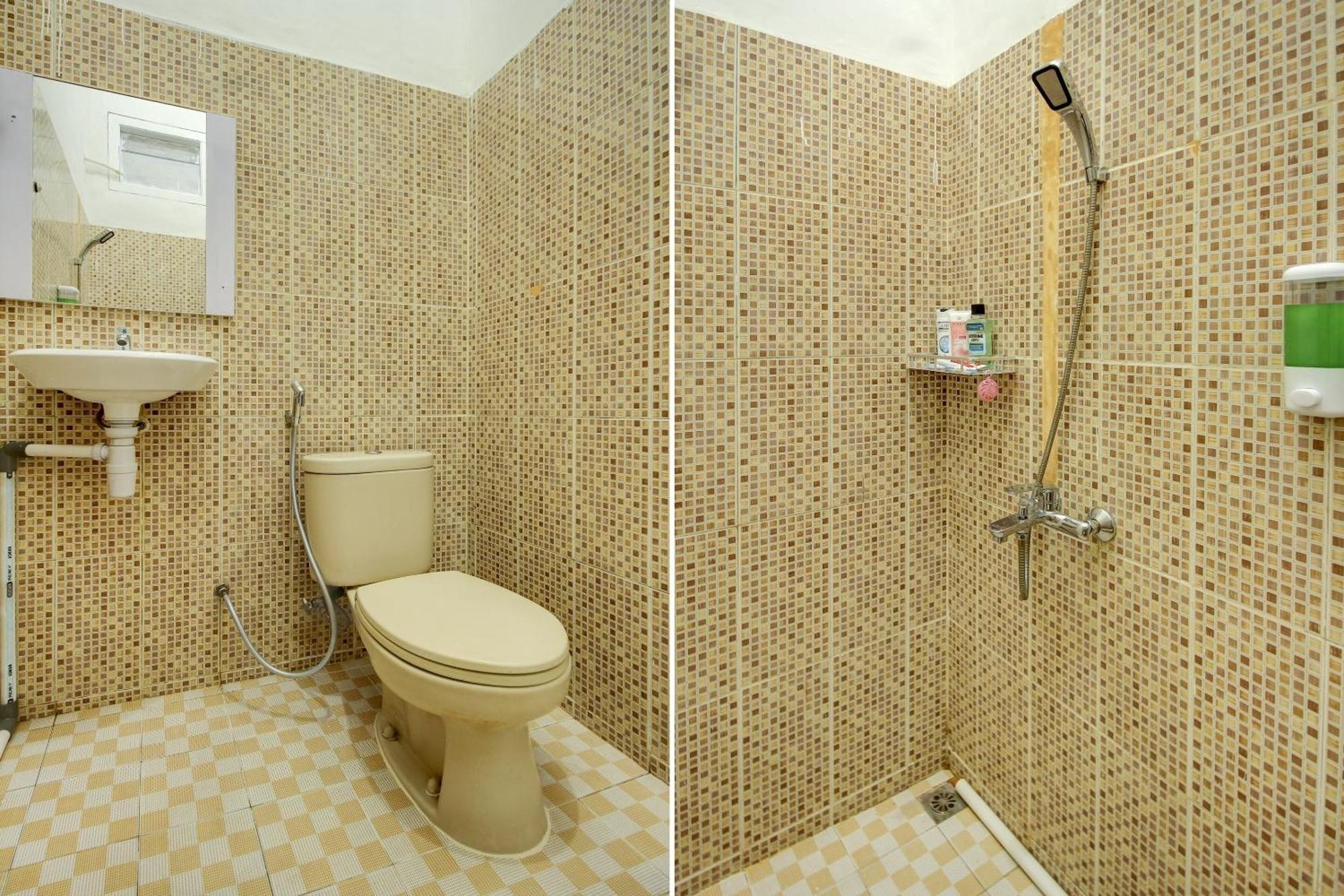Oyo Life 3415 Penginapan Wimane Palembang Exterior foto
